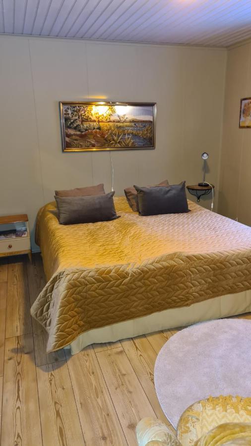 Skogsbrynet B&B, Bredsjoe Nya Herrgard Hällefors Exterior foto